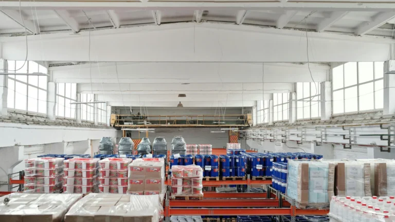 Loods met pallets